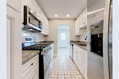 6025 Shore Boulevard S #106, Gulfport, FL 33707 - Photo 15