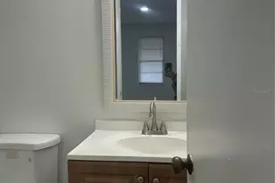 8426 Camden St, Tampa, FL 33614 - Photo 9
