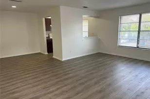 8428 Camden St, Tampa, FL 33614 - Photo 3