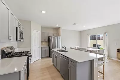 12950 Pasture Woods Place, Lithia, FL 33547 - Photo 7
