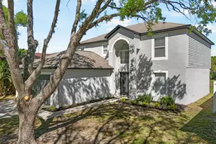 13018 Waterbourne Dr, Gibsonton, FL 33534 - Photo 3