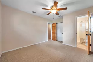 7555 19th Ave N, Saint Petersburg, FL 33710 - Photo 21