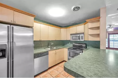 7555 19th Avenue N, Saint Petersburg, FL 33710 - Photo 13