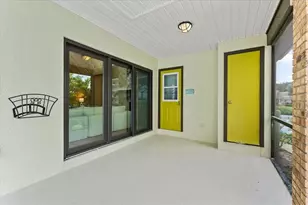 1589 Mary Ln, Tarpon Springs, FL 34689 - Photo 87