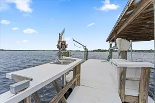1589 Mary Ln, Tarpon Springs, FL 34689 - Photo 91