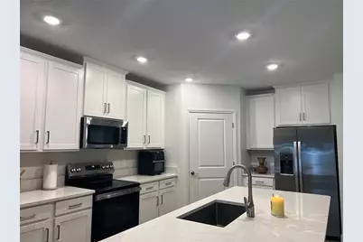 32070 Griffin Sands Lane, San Antonio, FL 33576 - Photo 11