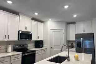 32070 Griffin Sands Ln, San Antonio, FL 33576 - Photo 11