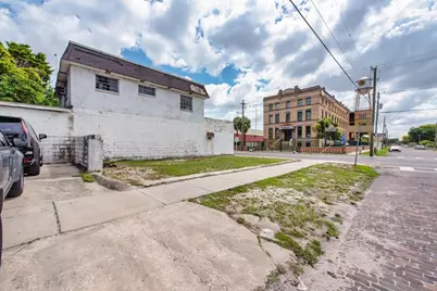 1406 N Howard Avenue, Tampa, FL 33607 - Photo 23