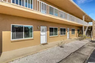 8039 Garden Dr, Seminole, FL 33777 - Photo 5