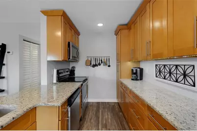 8039 Garden Drive #109, Seminole, FL 33777 - Photo 15