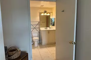 2333 Feather Sound Dr, Clearwater, FL 33762 - Photo 25