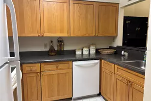 2333 Feather Sound Dr, Clearwater, FL 33762 - Photo 9