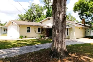 5714 19th St, Zephyrhills, FL 33542 - Photo 3