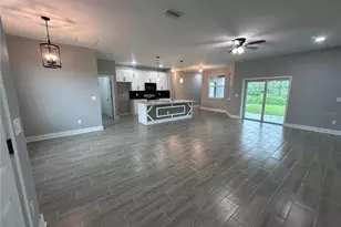 13195 Drysdale Ave, Port Charlotte, FL 33981 - Photo 7