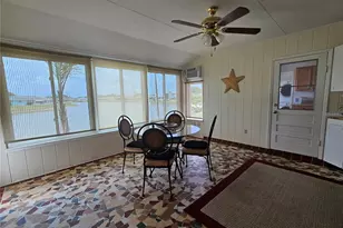 1703 Amhurst Cir, Sun City Center, FL 33573 - Photo 19