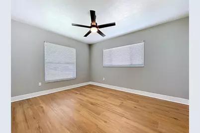 381 Westwinds Drive, Palm Harbor, FL 34683 - Photo 27