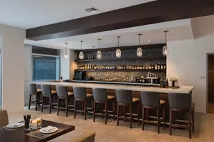 411 E Shore Dr, Clearwater Beach, FL 33767 - Photo 17