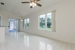 210 W Rexford Dr, Beverly Hills, FL 34465 - Photo 17