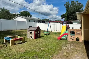 7917 Foxwood Dr, New Port Richey, FL 34653 - Photo 27