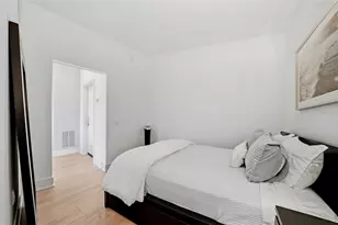 111 N 12th St, Tampa, FL 33602 - Photo 15