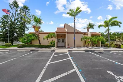 9209 Seminole Boulevard #136, Seminole, FL 33772 - Photo 17