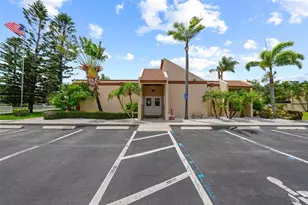 9209 Seminole Blvd, Seminole, FL 33772 - Photo 17