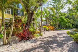 1821 Oak Creek Dr, Dunedin, FL 34698 - Photo 5