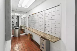 3211 W Swann Ave, Tampa, FL 33609 - Photo 25