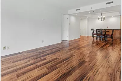 3211 W Swann Avenue #302, Tampa, FL 33609 - Photo 9