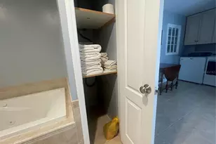 3030 W Helen Ave, Tampa, FL 33611 - Photo 21