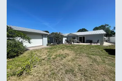 3030 W Helen Avenue, Tampa, FL 33611 - Photo 7