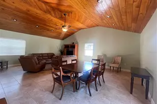 3030 W Helen Ave, Tampa, FL 33611 - Photo 15
