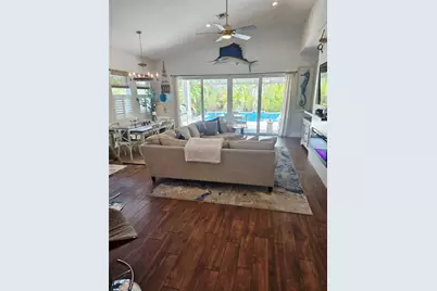 6411 Coquina Island Cove, Apollo Beach, FL 33572 - Photo 17