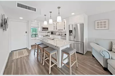 2620 Cove Cay Drive #403, Clearwater, FL 33760 - Photo 5