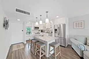 2620 Cove Cay Dr, Clearwater, FL 33760 - Photo 5