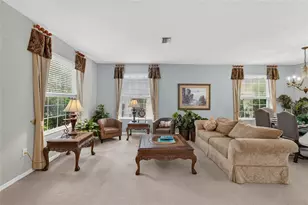 19128 Meadow Pine Dr, Tampa, FL 33647 - Photo 7