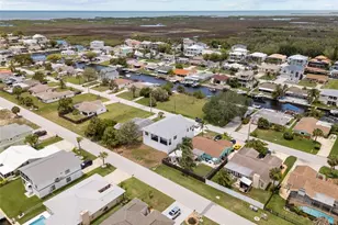 7414 Mako Dr, Hudson, FL 34667 - Photo 23