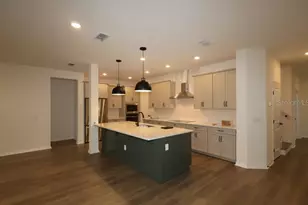 5617 Coopers Hawk Ct, Saint Cloud, FL 34772 - Photo 9