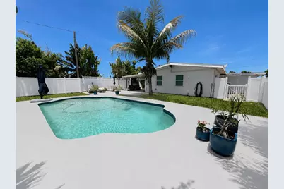 377 39th Avenue, Saint Pete Beach, FL 33706 - Photo 15
