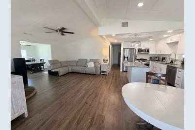 377 39th Avenue, Saint Pete Beach, FL 33706 - Photo 3