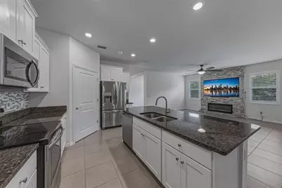 12322 Eastpointe Drive, Dade City, FL 33525 - Photo 17