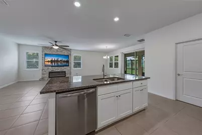 12322 Eastpointe Drive, Dade City, FL 33525 - Photo 21
