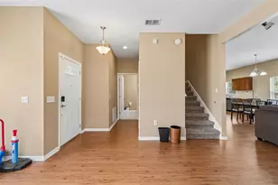 10620 Carloway Hills Dr, Wimauma, FL 33598 - Photo 5