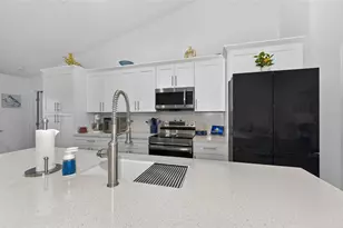 4101 Poinciana Dr, Indian Lake Estates, FL 33855 - Photo 11