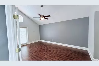 4103 Sparrow Court, Lutz, FL 33558 - Photo 15