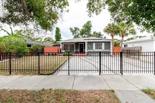 210 49th Street N, Saint Petersburg, FL 33710 - Photo 11