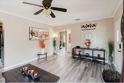210 49th Street N, Saint Petersburg, FL 33710 - Photo 21