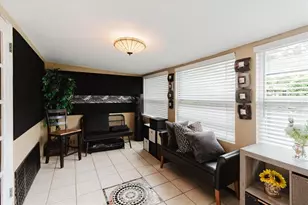 210 49th Street N, Saint Petersburg, FL 33710 - Photo 55