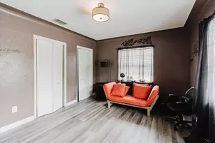 210 49th Street N, Saint Petersburg, FL 33710 - Photo 49