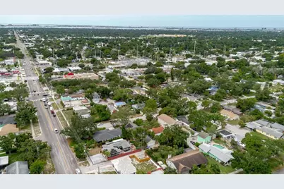 210 49th Street N, Saint Petersburg, FL 33710 - Photo 95
